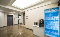 HOTEL CENTUM