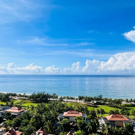 (Lingshui)Qingshuiwan Bilifu Resort Hotel