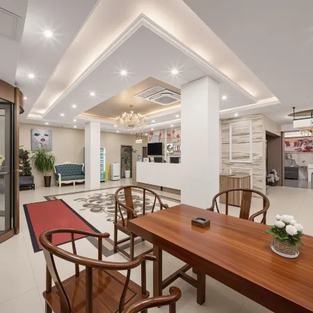 City 118 Hotel Chain (Suzhou Lingbi Wenzhou Mall Store)