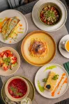 彼爾姆麗筠酒店 - 早餐