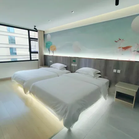 Guangyuan Jiangemei Hotel