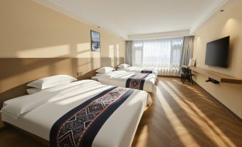 Feilai Business Hotel (Deqin Feilaisi Scenic Area)