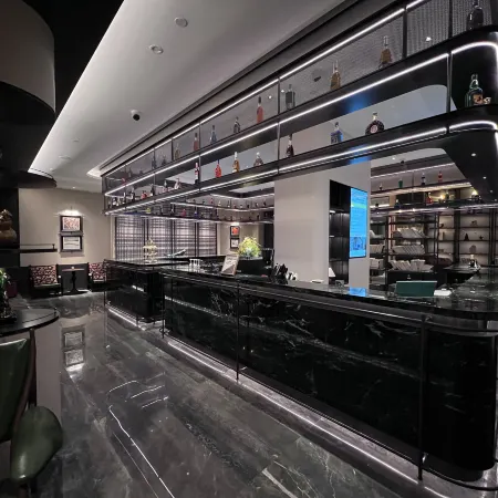 Daqing Yufeng Hotel (Sartu Xinmati Leisure Shopping Plaza)