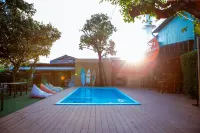 Blue River Resort - Pools
