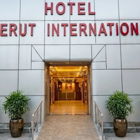 Hotel Meerut International