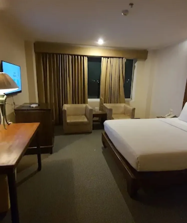 Deluxe Top View Double