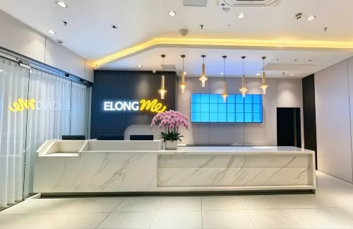 Yixuan Hotel (Yingde Yingzhou Avenue Pearl Plaza)