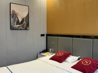 Pingyu Qianjiangyuan Theme Hotel (People's Hospital) Hotels in Pingyu