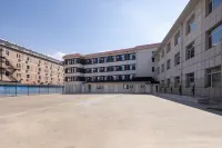 Hi Inn Hotel (Chifeng Hongshan Commercial Pedestrian Street) - Bãi đậu xe