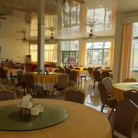 Beach Garden Hotel