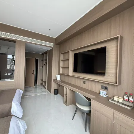 Lufeng Hotel