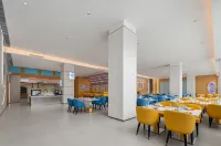Xiaogan Fantawild Boonie Bears Hotel - breakfast