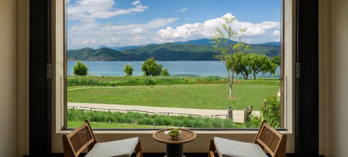 Lugu Lake Muwu Nuri Lake Scenic Art Villa Отели в г. Нинлан