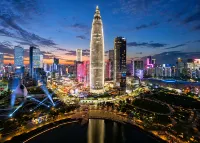 Shenzhen · Dongmen Old Street | Sky Garden 180° Cloud City View Light Stay (Luohu Port) - Condos