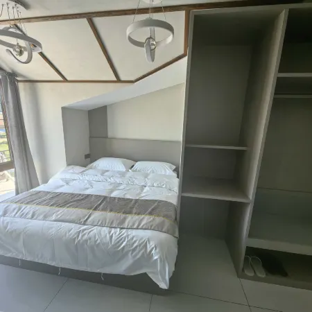 Cloudside Elegant Residence (Mohe Arctic Village)