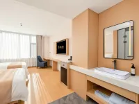 GreenTree Hospitality Group - (Gya) - Parkplatz