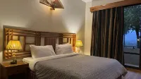 Rock City Resort - พร้อมระเบียง