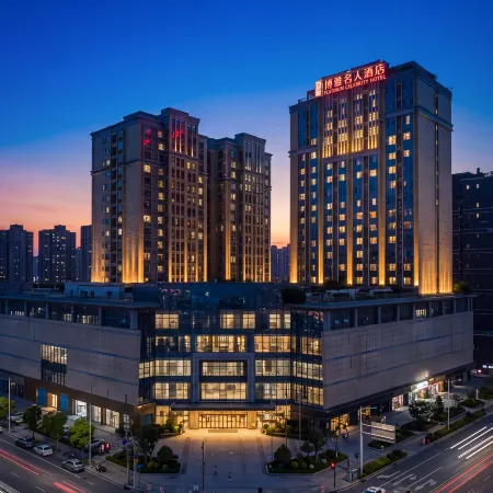Platinum Celebrity Hotel
