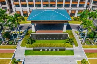 Yulin Jolie Vue Bontique Hotel（Kra Bay and Garden Expo Garden）