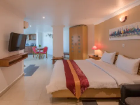 拉哈塔酒店 鄰近國家博物館與文化廳的酒店