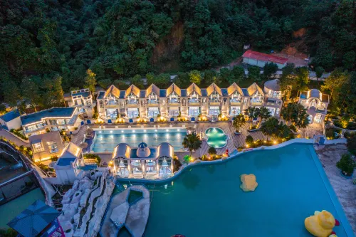 Qingyuan Qingquanwan Aegean Hotel - 2 stjerner