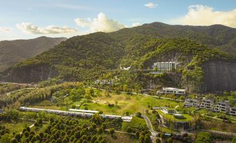 The Cloud Valley