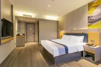 Homeinn Selected Hotel (Pingyi Xinyuan Shangcheng)