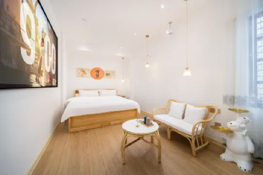 Haikou Mingyanglou Homestay (Qilou Old Street Bell Tower Branch) Отели рядом с достопримечательностью «Thean Hou Temple»