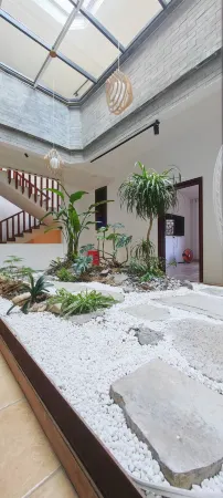 Huangyao Ancient Town He and Her Inn Отели в г. Чжаопин