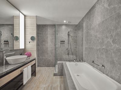 新しく改装されたグランドエグゼクティブスイート グランド コプソーン ウォーターフロント シンガポールの写真