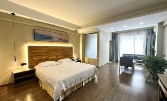 Dongshan Business Hotel