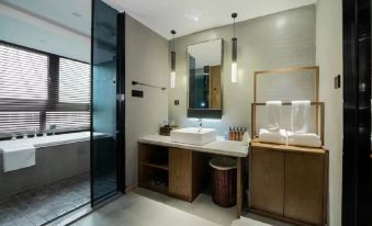 MEHOOD LESTIE Hotel (Shanghai Hongqiao Junction International Exhibition Center)