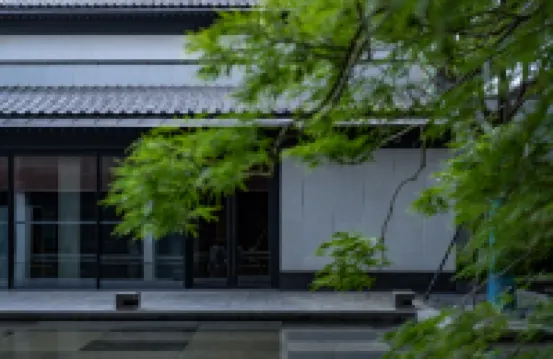 챙글리 트루홈 그랜드호텔 중수 아카데미 호텔  호텔