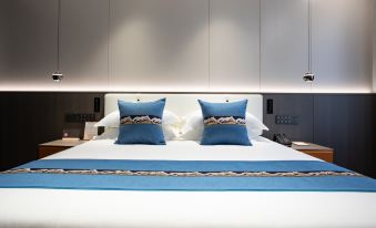 New Mile Yuan Boutique Hotel