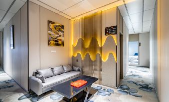 Yaju Homestay Hotel (Zunyi Conference Site)