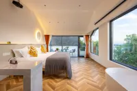 Zhouzhuang Slow Life Lake View Design B&B