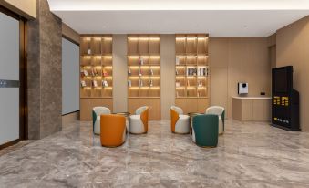 Wuyi Jinyue Hotel (Hushan Square Branch, Wenquan Road)
