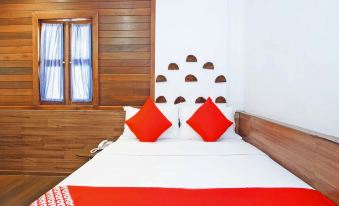 OYO 210 Hotel Five 2