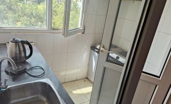 Tianjin Guoguo Apartment