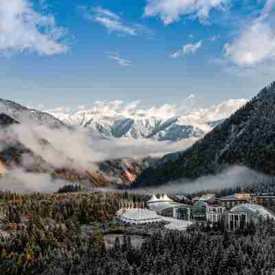 Intercontinental Resort Jiuzhai Paradise Hotel Exterior