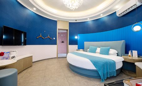 Yanling Bloom Hot Spring Hotel - Housity