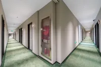 Hi Inn (Shanghai The Bund East Nanjing Road)