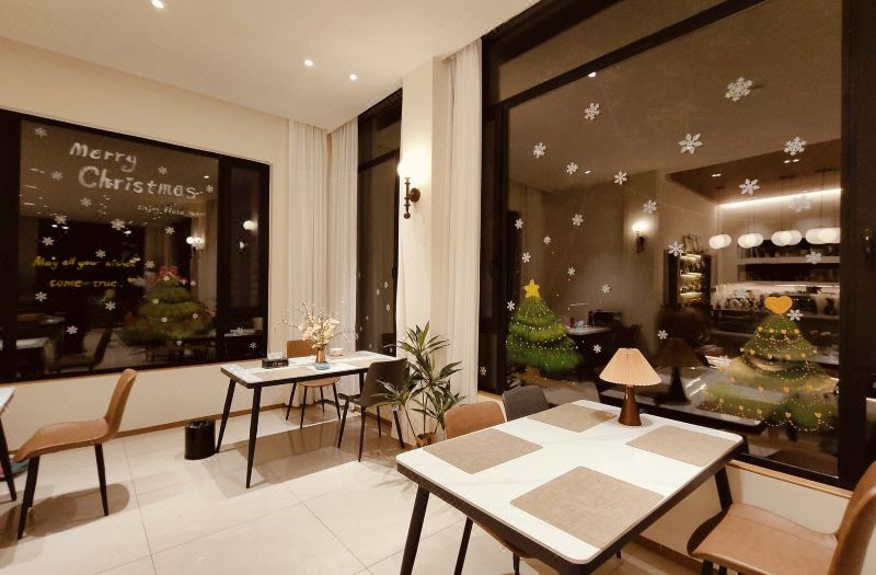 Enjoy Field Hotel photo 2