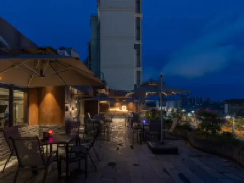 Lavande Hotel (Nanchong Nanbu County Jintianfu Haokouhe Children's Park) Hotels in Nanbu County