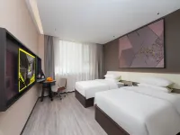 IU Hotel (Aktau Branch) Hotels in Akto
