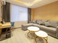 AT MLILY HOTEL Hotels near Fengbo Station
