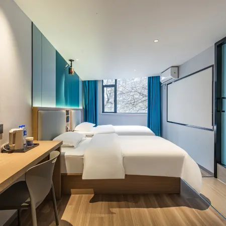 KEZI PREFERRED HOTELl (Jianghan Road Pedestrian Street Union Hospital Branch)