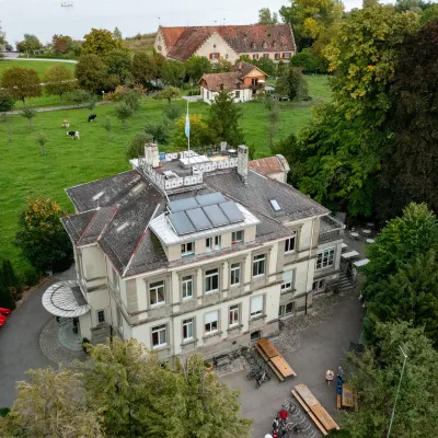 Kreuzlingen Youth Hostel Hotels near Staad