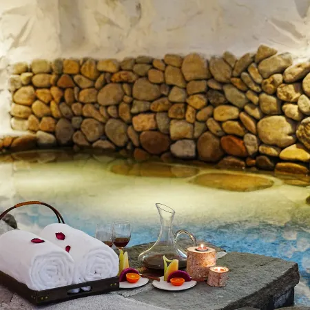 Anlan Daxi Hot Spring Resort Hotel
