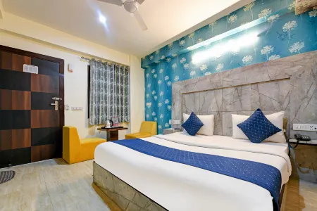 Hotel Mayank Plaza-Near IGI Airport Terminal-3